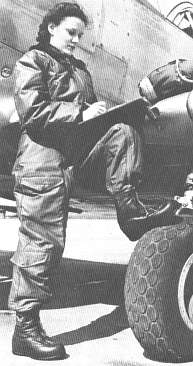 Picture Source: Combat Flying Clothing by C.G.Sweeting, 1984, p.70